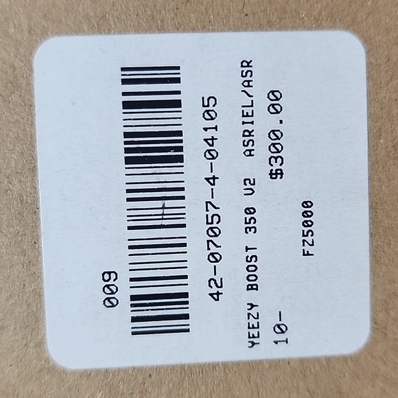 Yeezy boost 350 carbons size 10.5 - Picture 4 of 4